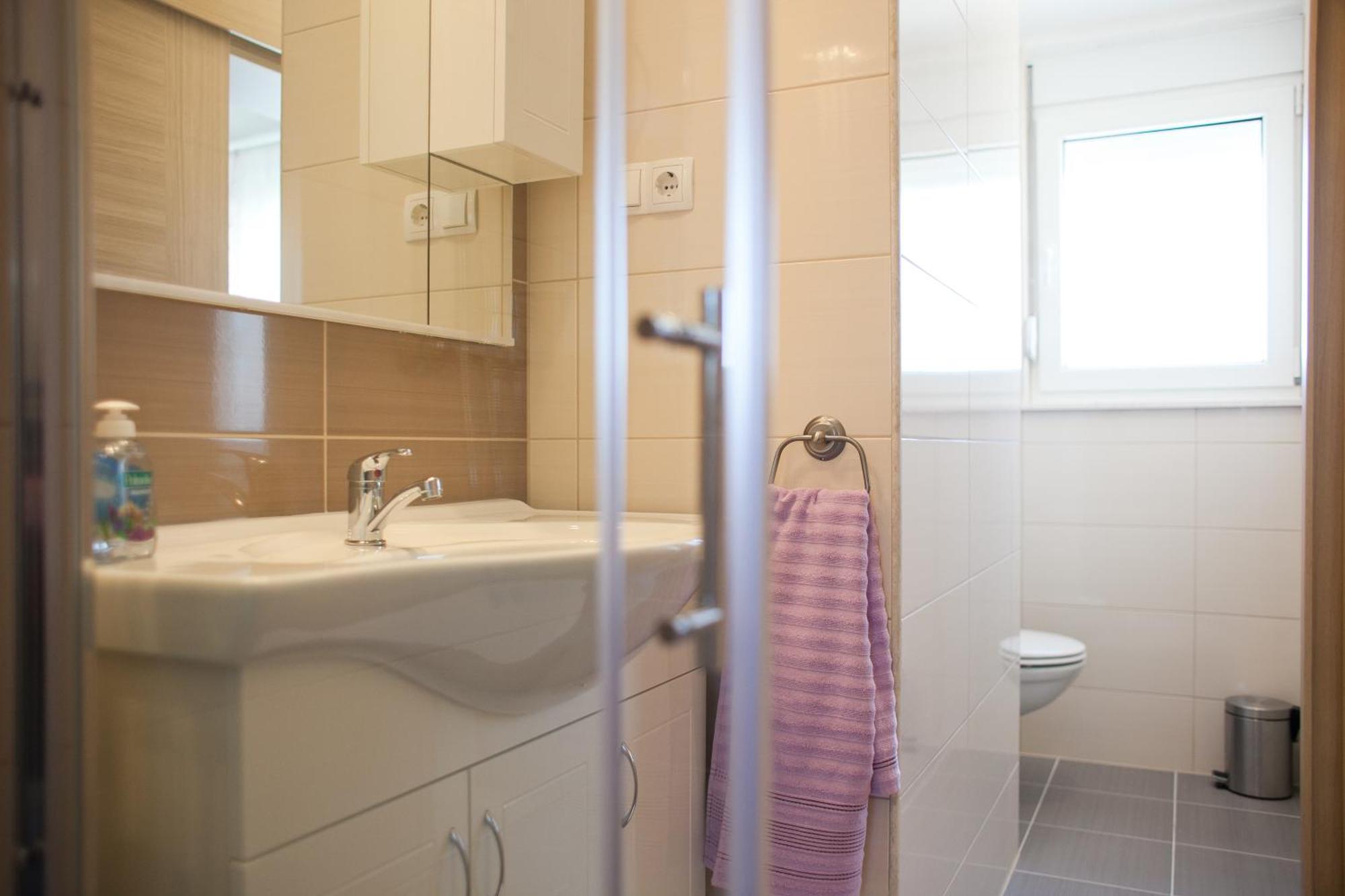 Apartments Medvid Trogir Rom bilde
